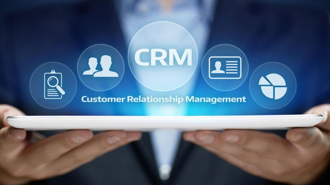 Optimalkan Kinerja Penjualan Lewat Sistem CRM dan Aplikasinya
